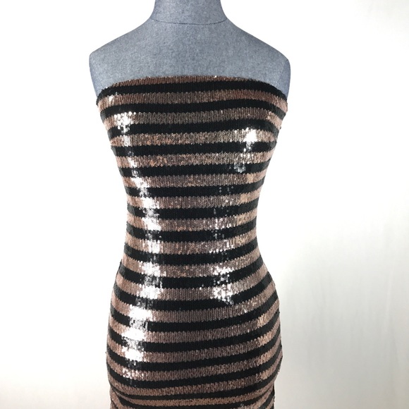 Forever 21 Women's Junior Size M Black & Pink Gold - Picture 2 of 8